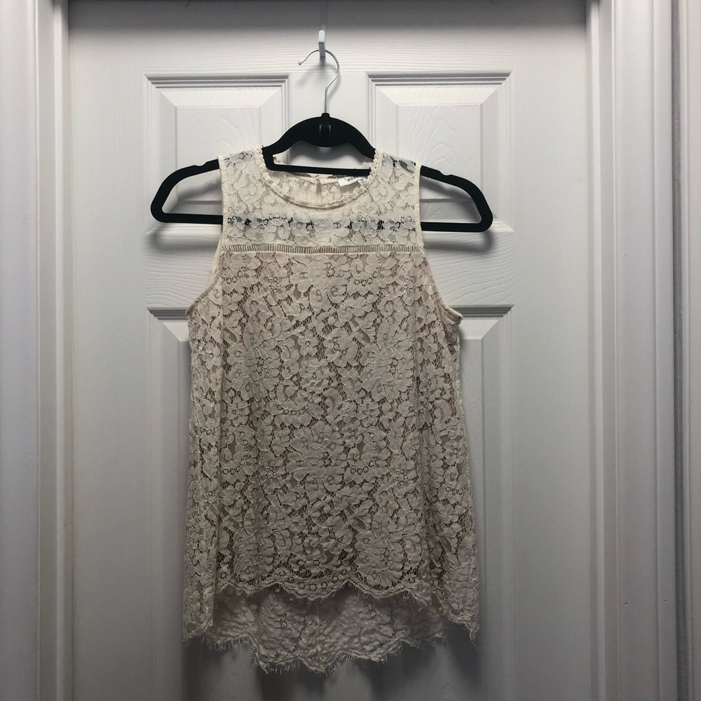 Rose & Olive Lace Sleeveless Blouse